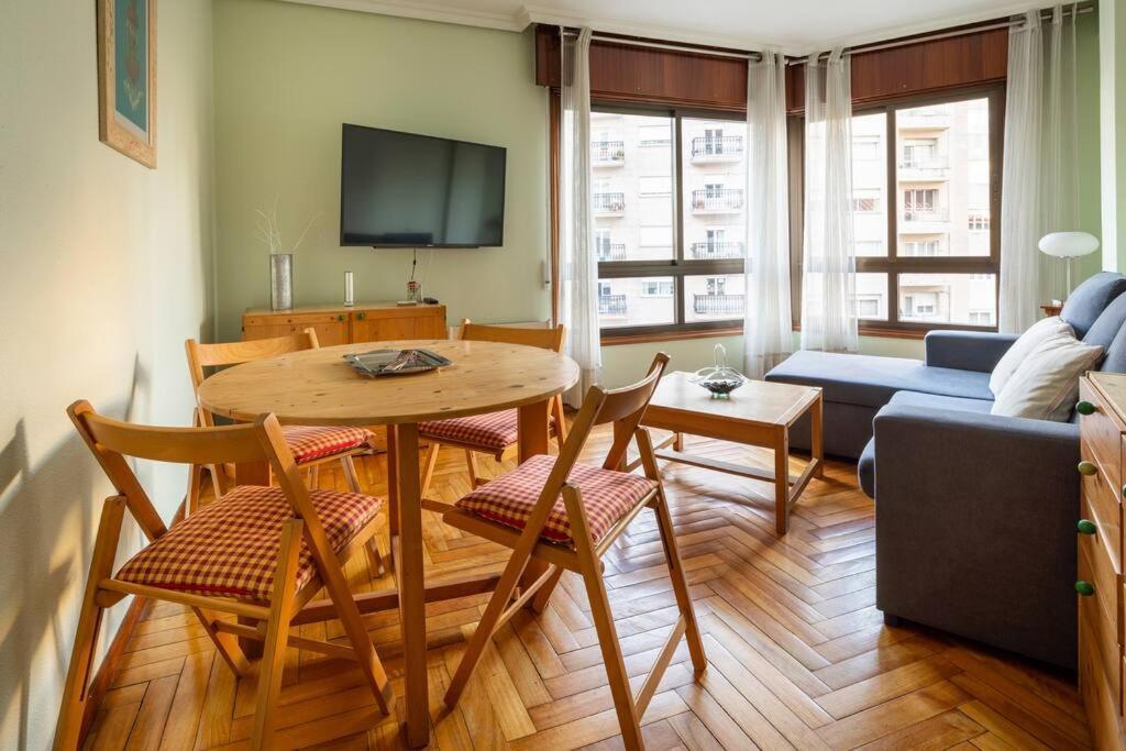 Apartamento Centro De Vigo Con Paking Gratuito エクステリア 写真