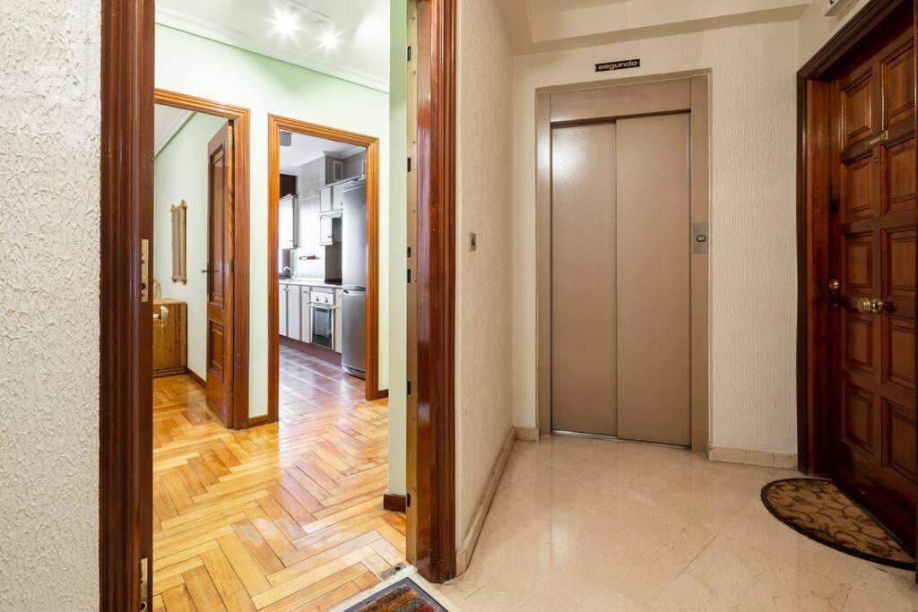 Apartamento Centro De Vigo Con Paking Gratuito エクステリア 写真
