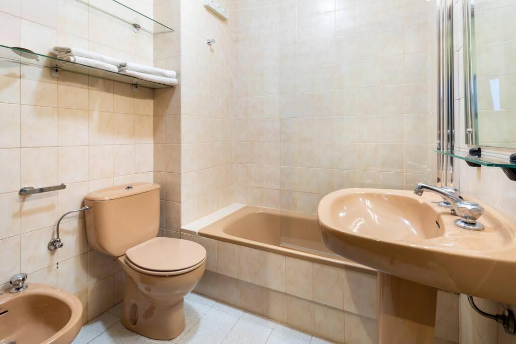 Apartamento Centro De Vigo Con Paking Gratuito エクステリア 写真